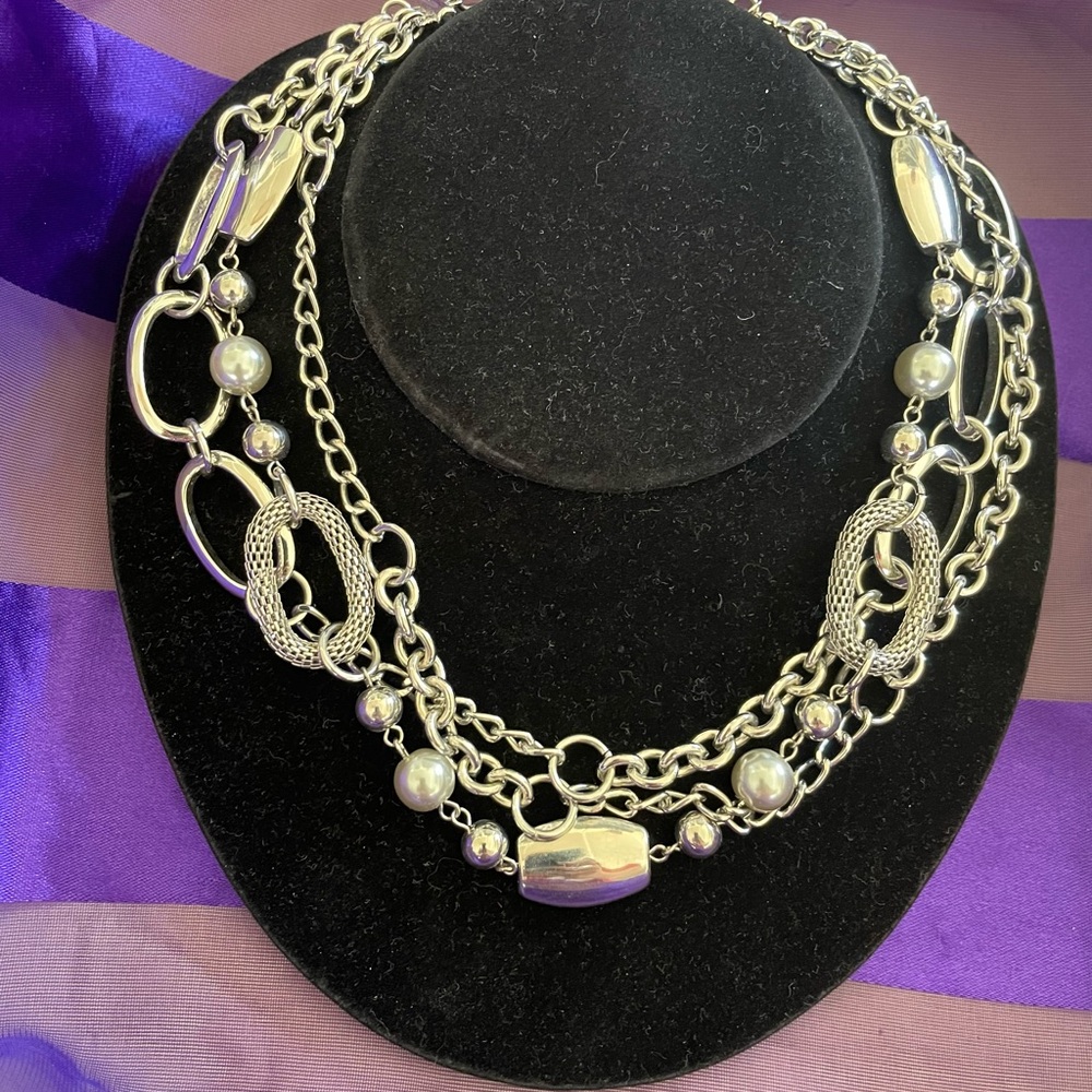 Premier Designs Silver and Gold Necklaces - Picture 5 of 9